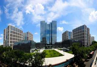 上海班服招商加盟